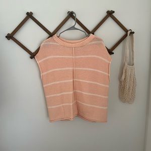 Universal threads sweater vest